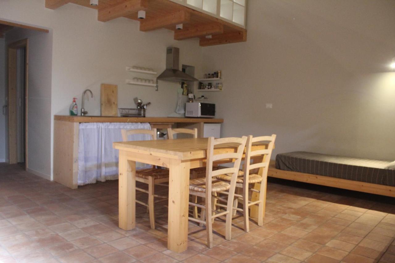 Il Giardino Degli Ovali Villa Фиумефредо ди Сицилия Екстериор снимка