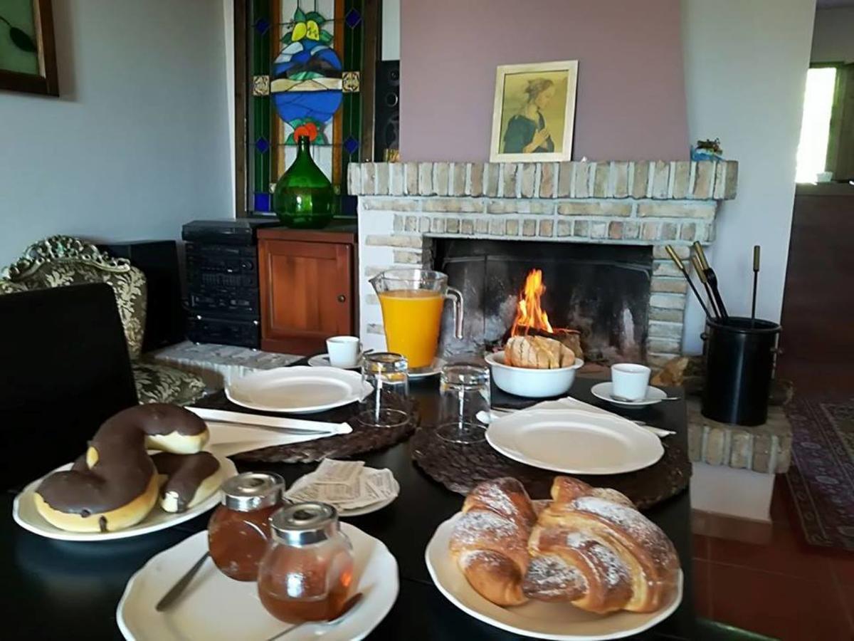 Il Giardino Degli Ovali Villa Фиумефредо ди Сицилия Екстериор снимка